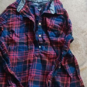 Tommy Hilfiger plaid blouse